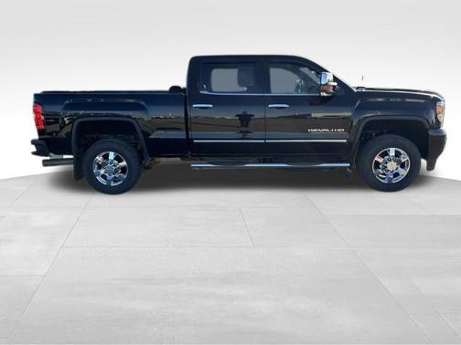 2017 GMC Sierra 3500 Denali