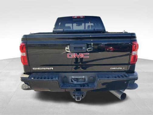 2017 GMC Sierra 3500 Denali