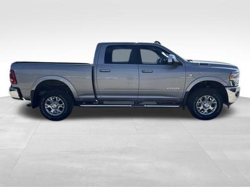 Billet Silver Metallic Clearcoat 2021 RAM 2500 Laramie Crew Cab 4x4 6'4' Box