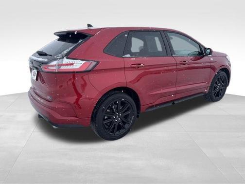2021 Ford Edge ST Line