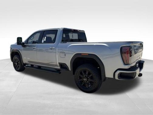 Sterling Metallic 2025 GMC Sierra 2500 AT4