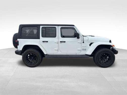 Bright White Clearcoat 2022 Jeep Wrangler Unlimited 4xe Sahara