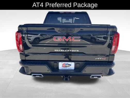 Onyx Black 2024 GMC Sierra 1500 AT4