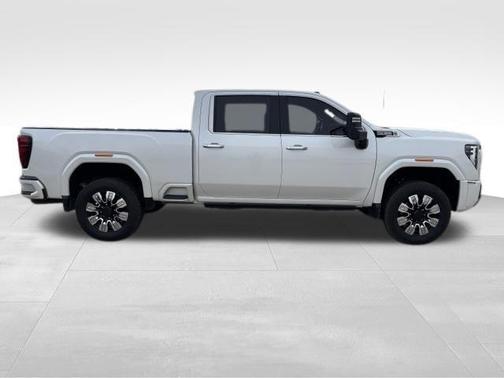 White Frost Tricoat 2024 GMC Sierra 2500 Denali