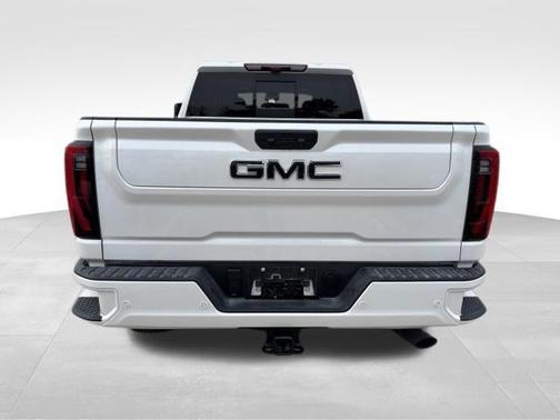 White Frost Tricoat 2024 GMC Sierra 2500 Denali