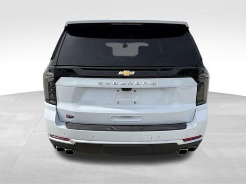 Polar White Tricoat 2026 Chevrolet Suburban High Country, 4WD