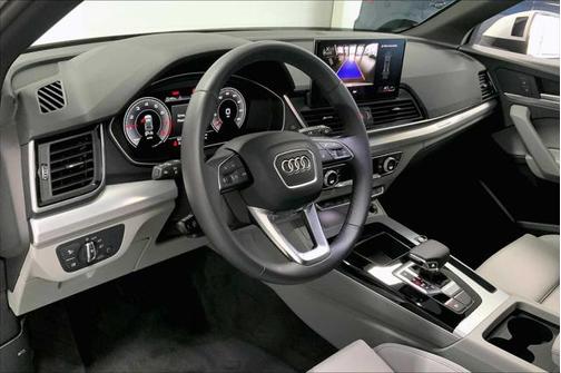 2025 Audi Q5 45 S line Premium