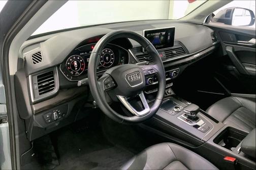 2020 Audi Q5 45 Premium Plus