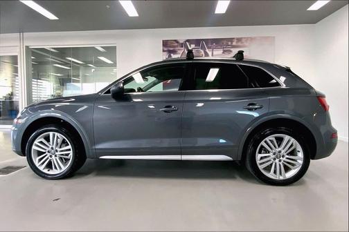 2020 Audi Q5 45 Premium Plus