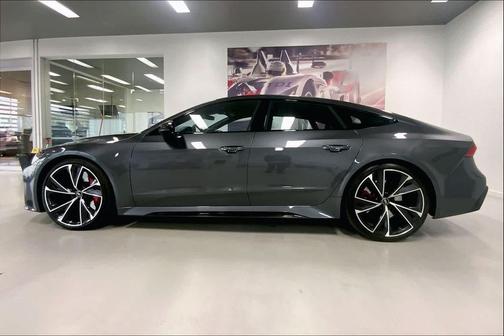 2022 Audi RS 7 4.0T