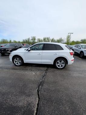 Ibis White 2018 Audi Q5 2.0T Premium