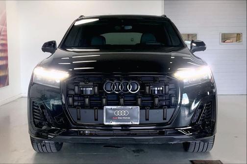 2025 Audi Q7 55 Prestige