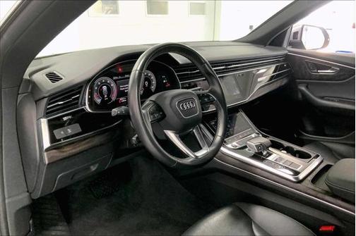 2021 Audi Q8 55 Premium Plus
