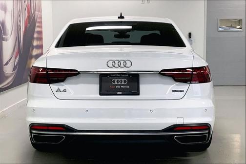2022 Audi A4 45 S line Premium Plus