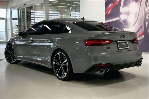 2022 Audi S5 Premium Plus TFSI quattro Tiptronic
