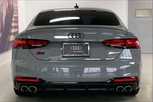 2022 Audi S5 Premium Plus TFSI quattro Tiptronic