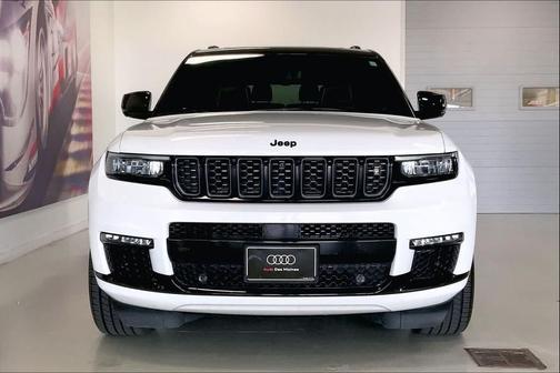 Bright White Clearcoat 2023 Jeep Grand Cherokee L Summit
