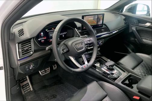 2025 Audi SQ5 3.0T Premium Plus