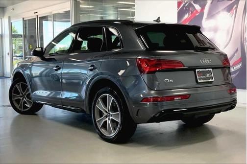 2025 Audi Q5 45 S line Premium