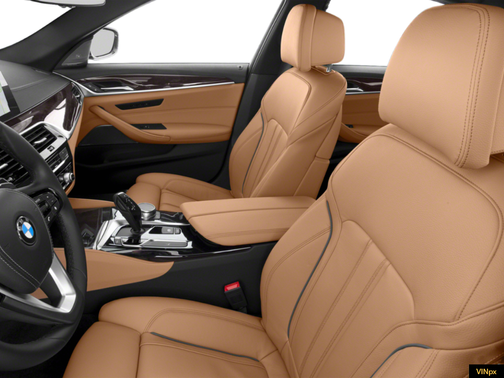 Mineral White Metallic 2019 BMW 540 xDrive