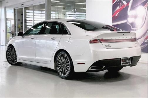 2016 Lincoln MKZ Hybrid Base