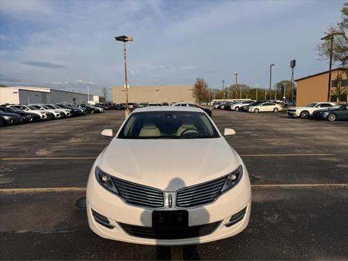 2016 Lincoln MKZ Hybrid Base