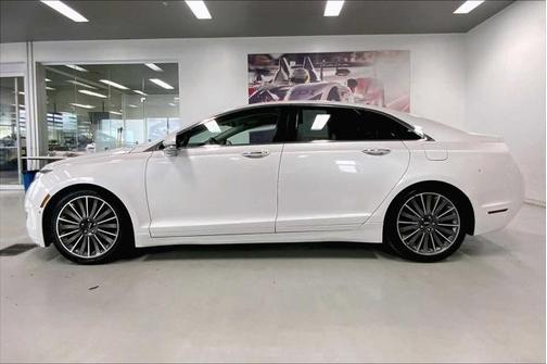 2016 Lincoln MKZ Hybrid Base