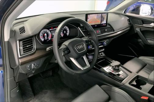 2025 Audi Q5 45 S line Premium Plus