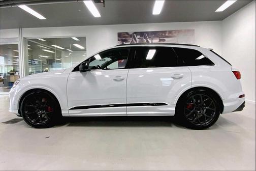 2026 Audi SQ7 4.0T Premium Plus