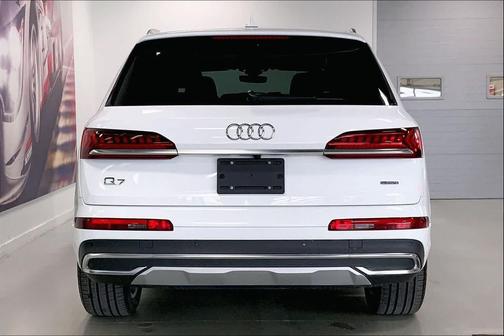 2023 Audi Q7 55 Premium Plus