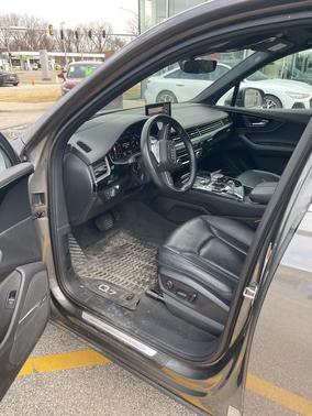 2019 Audi Q7 55 Prestige