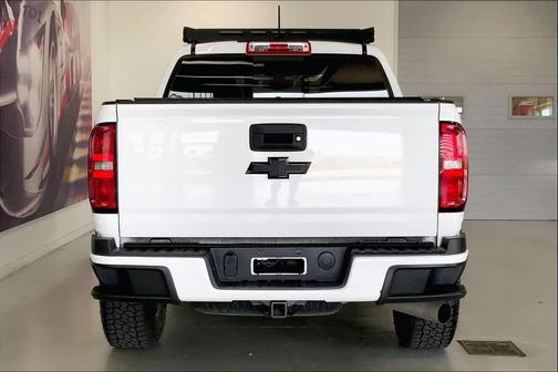 Summit White 2017 Chevrolet Colorado Z71