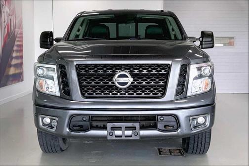 2017 Nissan Titan PRO-4X