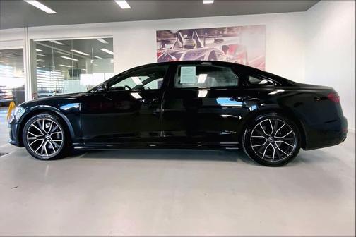 2021 Audi A8 L 60
