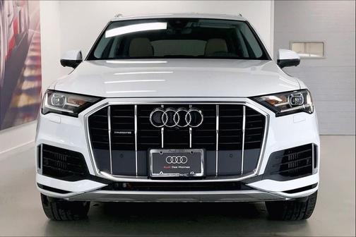 2022 Audi Q7 55 Premium