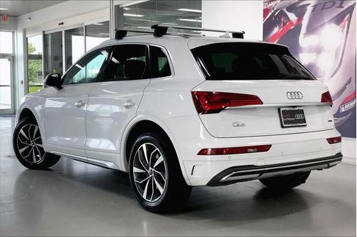 2021 Audi Q5 45 Premium Plus