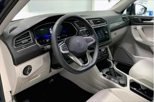 2024 Volkswagen Tiguan 2.0T SE 4MOTION