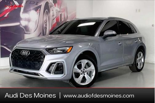 2022 Audi Q5 45 S line Premium Plus