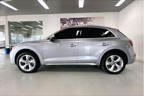 2022 Audi Q5 45 S line Premium Plus