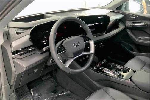 2025 Audi Q6 e-tron Prestige quattro