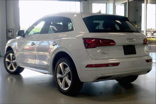 2020 Audi Q5 45 Premium Plus