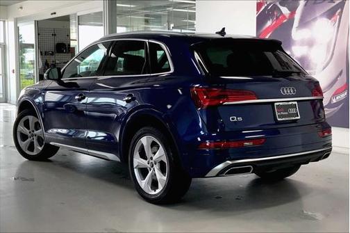 2022 Audi Q5 45 S line Premium Plus