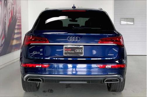 2022 Audi Q5 45 S line Premium Plus