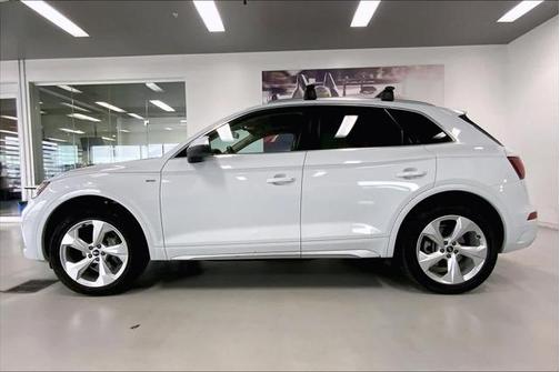 2023 Audi Q5 45 S line Premium Plus