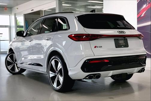 Glacier White Metallic 2026 Audi SQ5 3.0T Premium Plus