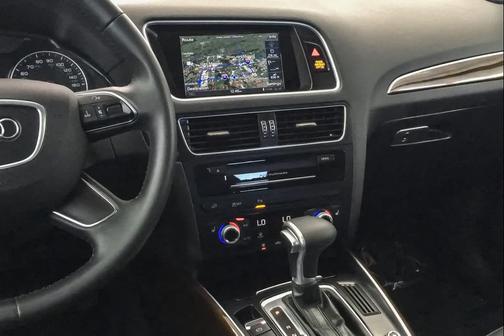 2017 Audi Q5 2.0T Premium Plus