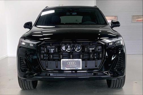 2026 Audi Q7 45 Premium