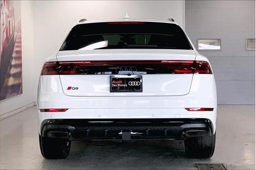 2025 Audi Q8 55 Premium Plus
