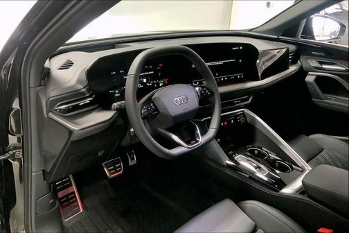 2025 Audi SQ5 3.0T Premium Plus