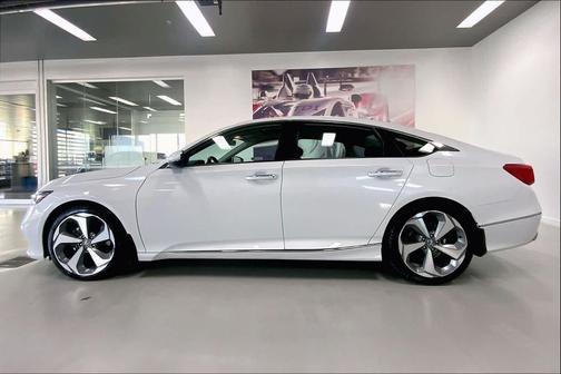 2020 Honda Accord Touring 2.0T
